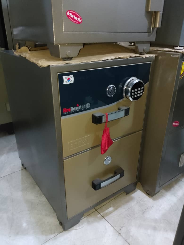 Welko 2 drawer fireproof cabinet.