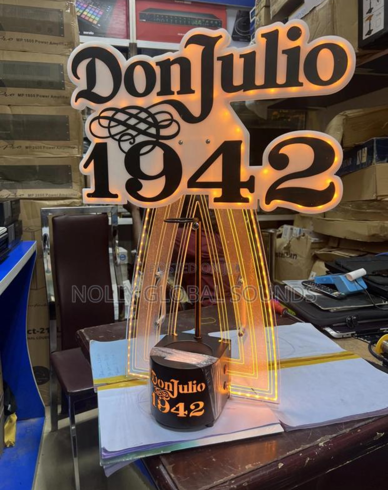 Donjulio 1942 Tequila Bottle-presenter Glorifier Display Vip